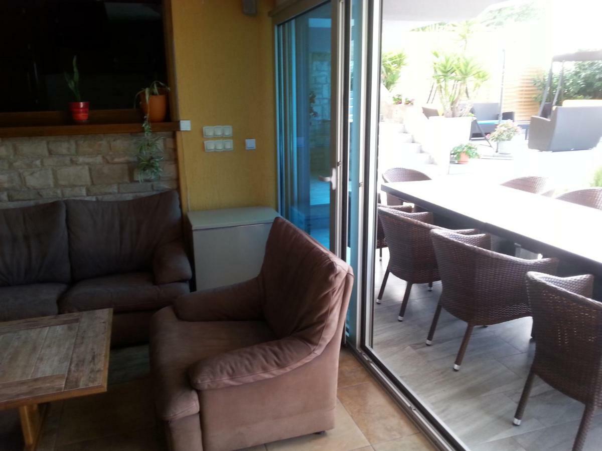 Apartment Nella Kostrena Exterior photo