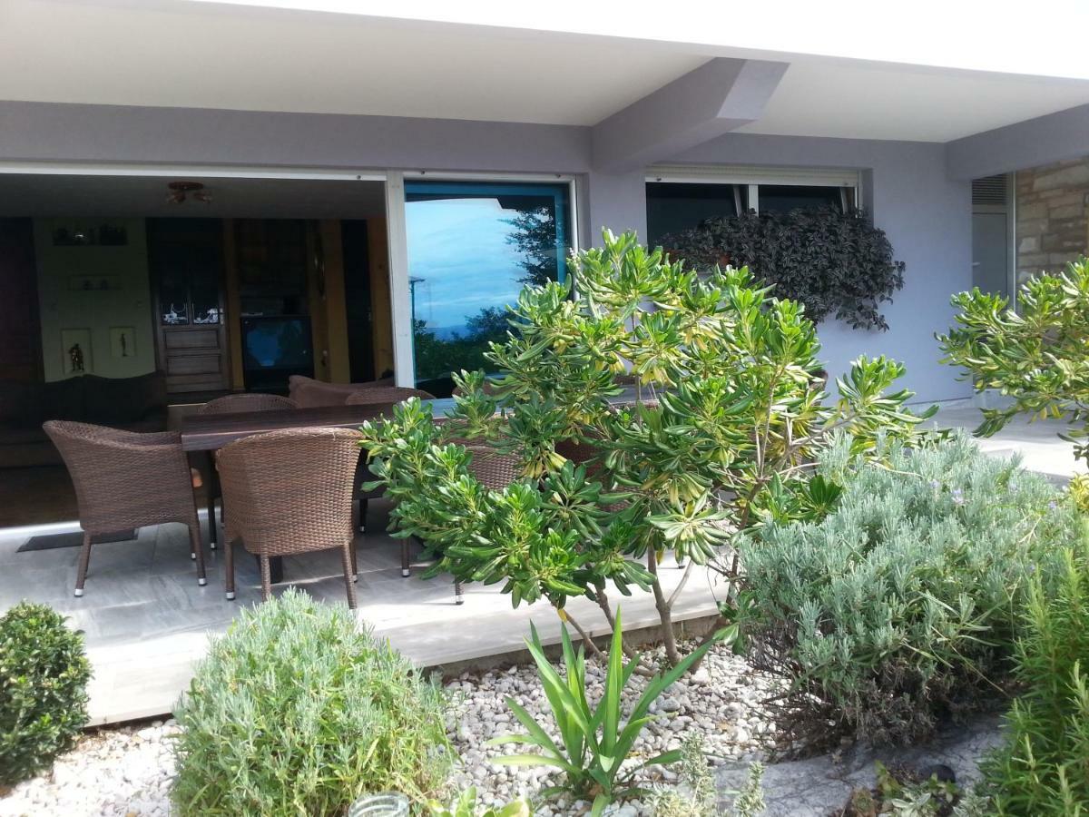 Apartment Nella Kostrena Exterior photo